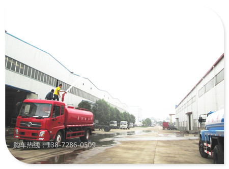 东风天锦消防洒水车 1-141211101611H9.jpg
