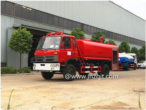 东风153消防洒水车 IMG_1062.JPG