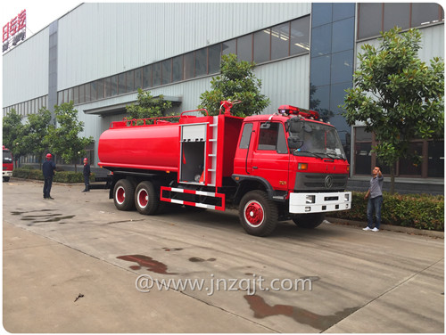 东风后双桥消防洒水车 IMG_1696.JPG