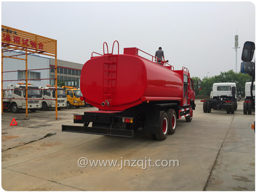 东风后双桥消防洒水车 IMG_1711.JPG