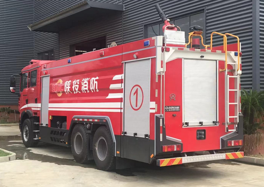 重汽消防车 ecaf9bb8867b14e50e2522d4c8f203a.jpg