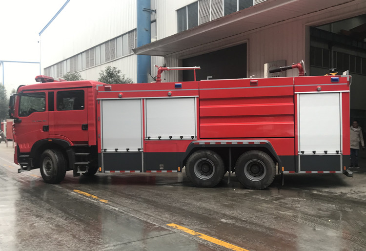 16吨消防车图片 6264b16364a72d26b81e3da64b60703.jpg
